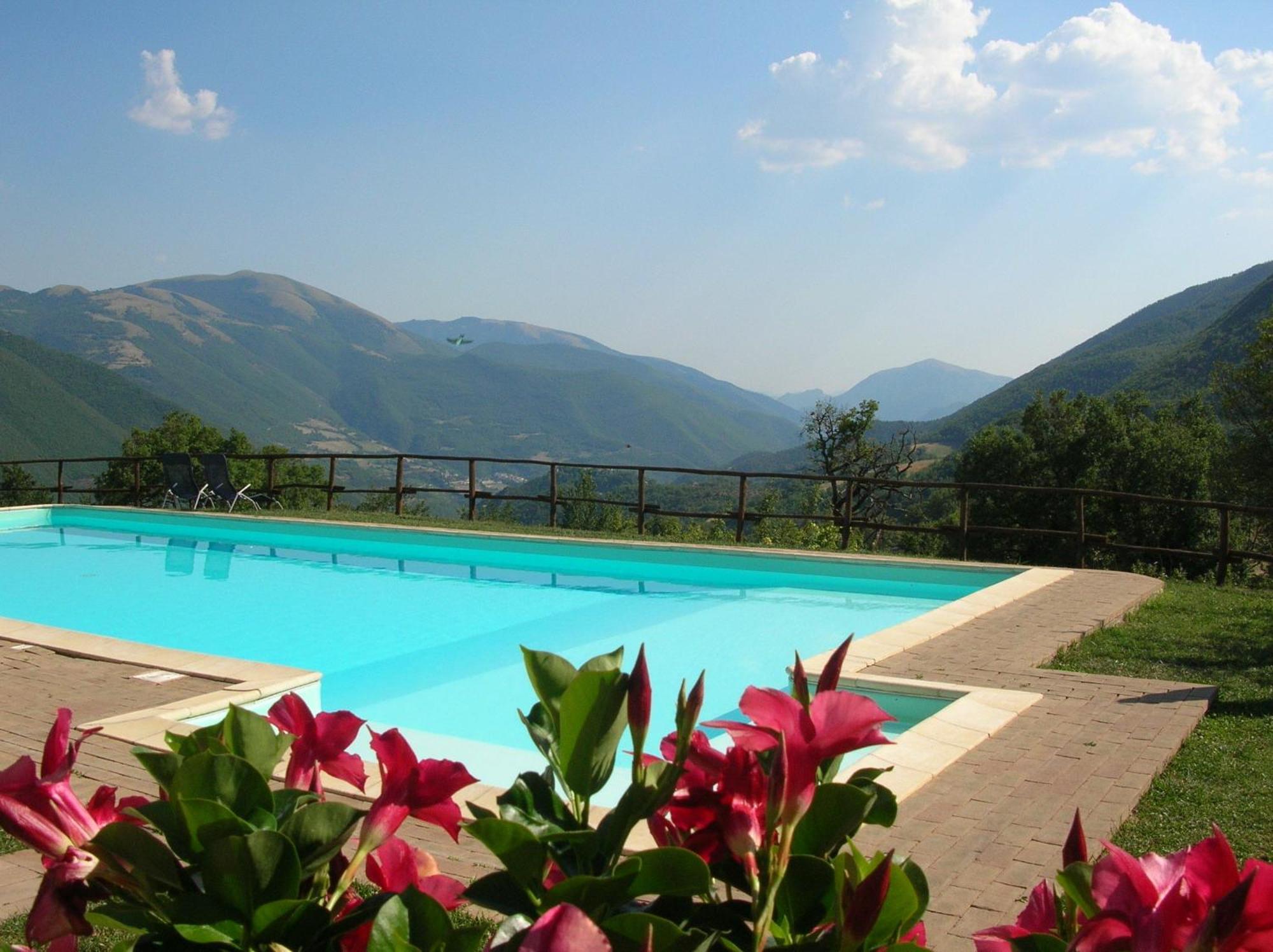 Agriturismo Roccagelli Vallo di Nera Exterior photo
